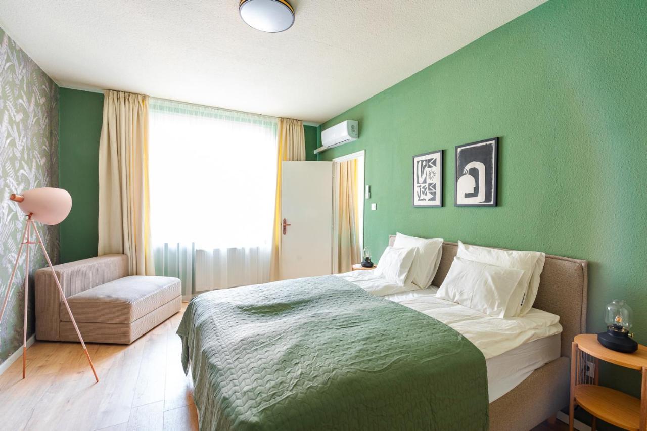 Sunny New Luxurious Home At The Jewish District Budapest Bagian luar foto