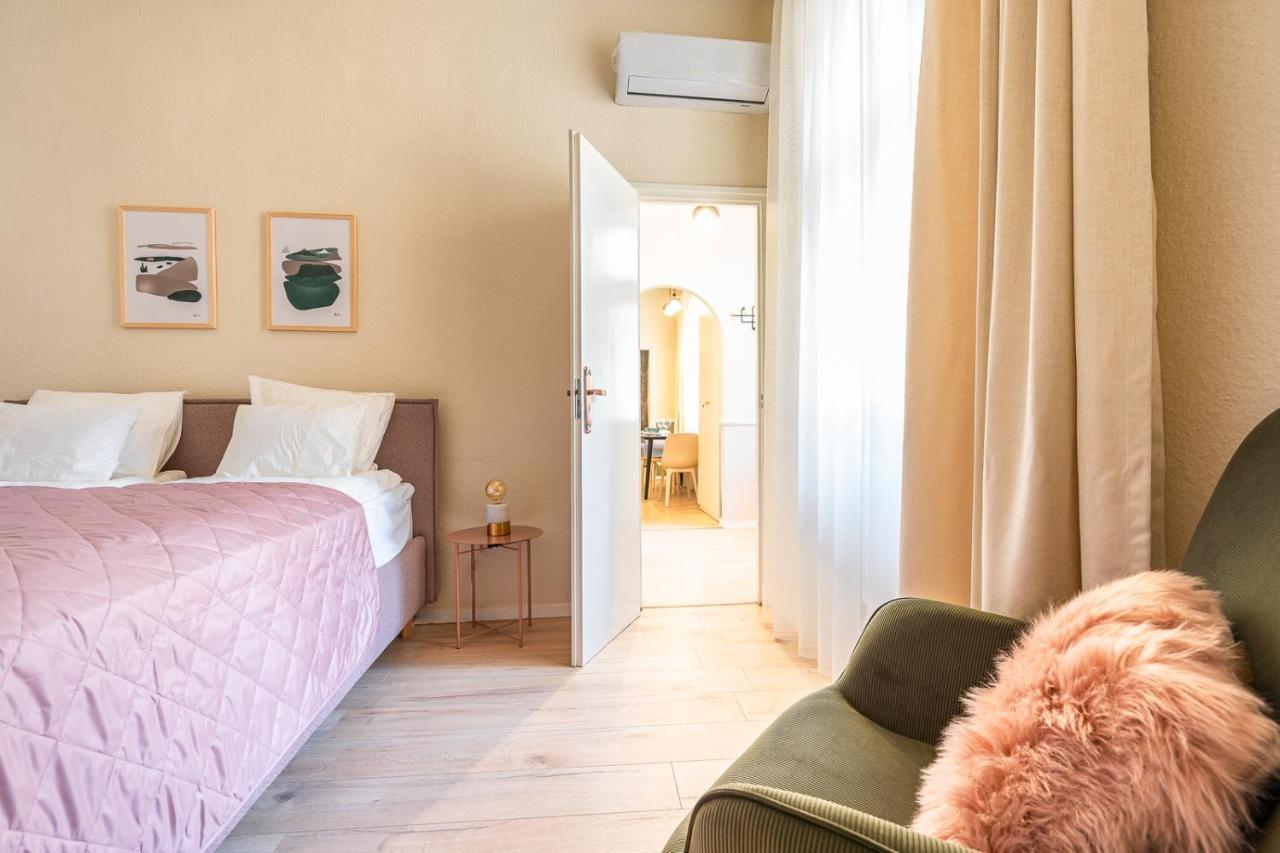 Sunny New Luxurious Home At The Jewish District Budapest Bagian luar foto